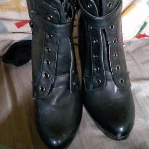 G by guess high heels